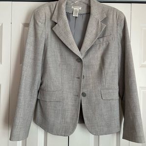 Very cute/stylish lightweight, gray blazer